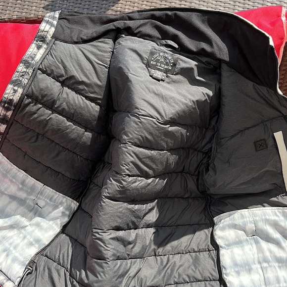 Saga outerwear camp puffy down jacket birch batik size medium new with tags - Picture 9 of 10